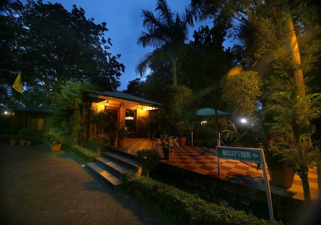 Mpt White Tiger Forest Lodge Tāla Exterior photo